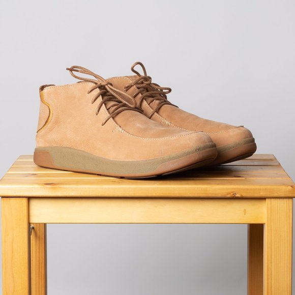 OluKai Lolii Puki Shoes / Color: Tan / Size: 13 - Picture 1 of 8